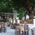 Hotel Hani Zisi
