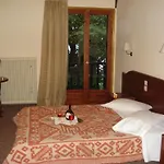 Hani Zisi Hotel 2*