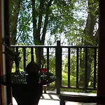 Hani Zisi Hotel 2*