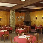 Hotel Hani Zisi 2*