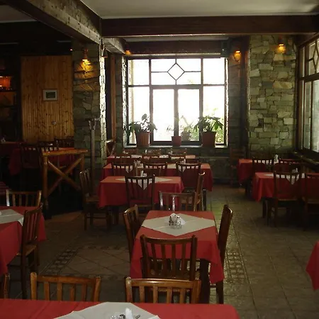 Hani Zisi Hotel