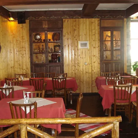 Hani Zisi Hotel 2*