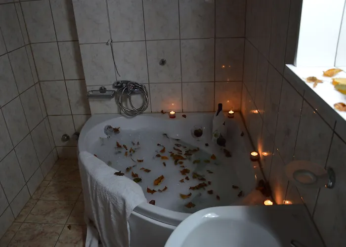 Hani Zisi 2* Chania (Thessaly)