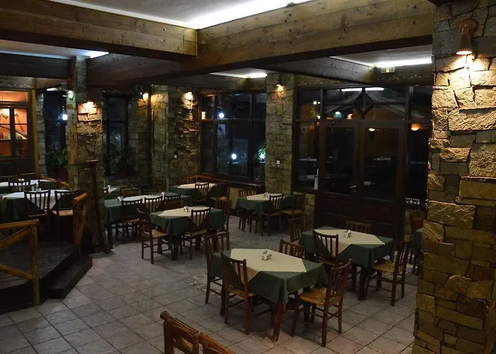 Hani Zisi 2* Chania (Thessaly)