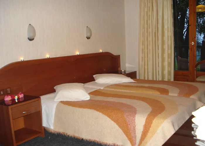 Hani Zisi Chania (Thessaly)